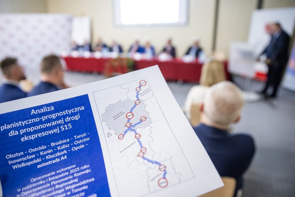 Konferencja ws. budowy drogi S15, fot. Andrzej Goiński/UMWKP