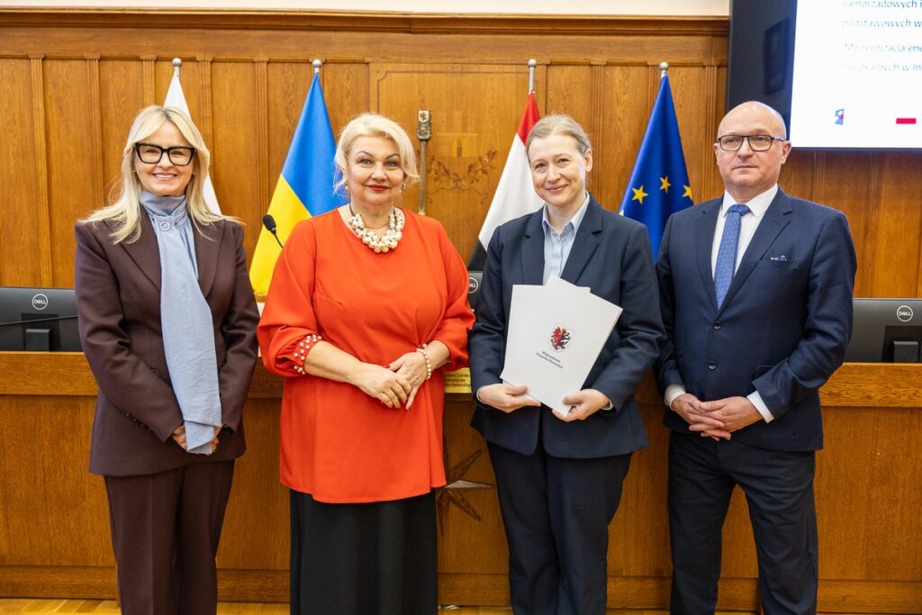 FEdKP contract award ceremony, 6 February 2026, photo by Szymon Zdziebło / tarantoga for UMWKP