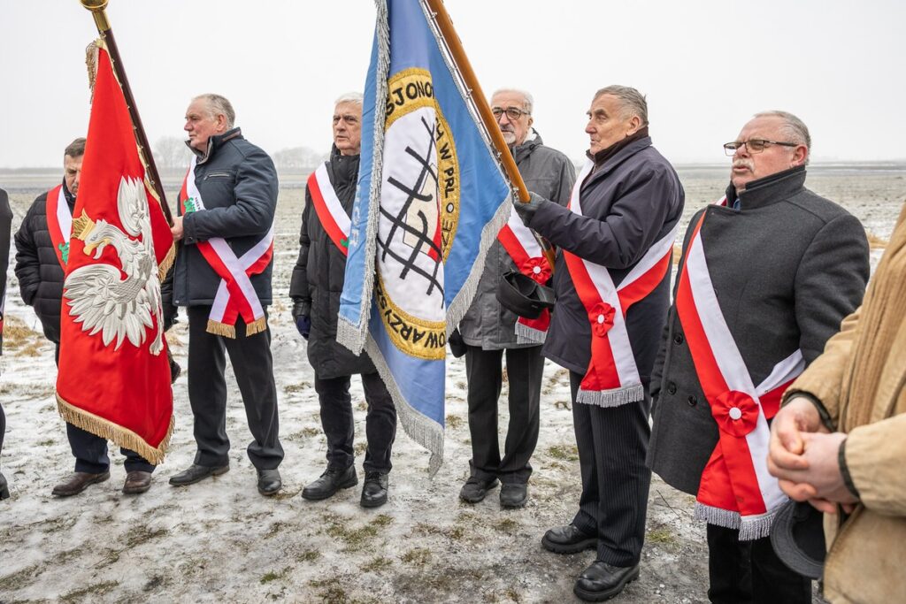 Commemoration of the 42nd anniversary of the death of Piotr Bartoszcze, photo by Szymon Zdziebło / tarantoga.pl for UMWKP