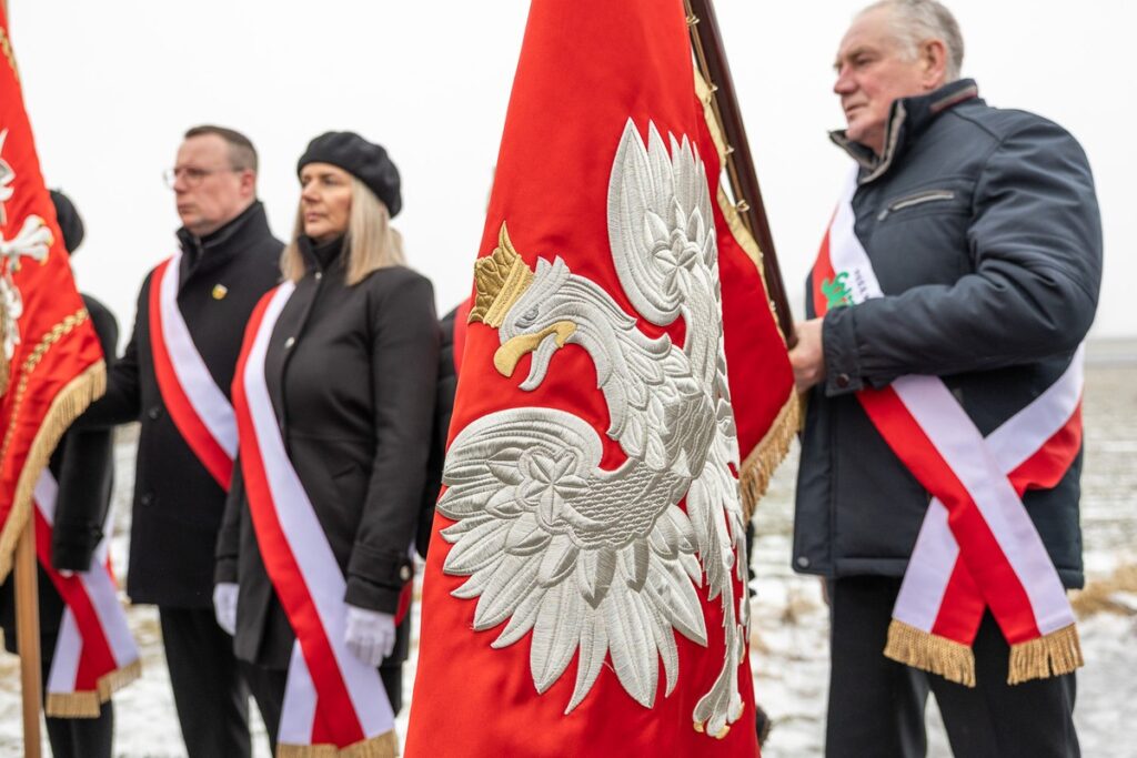 Commemoration of the 42nd anniversary of the death of Piotr Bartoszcze, photo by Szymon Zdziebło / tarantoga.pl for UMWKP