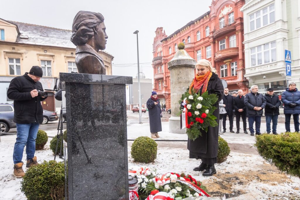 Commemoration of the 42nd anniversary of the death of Piotr Bartoszcze, photo by Szymon Zdziebło / tarantoga.pl for UMWKP