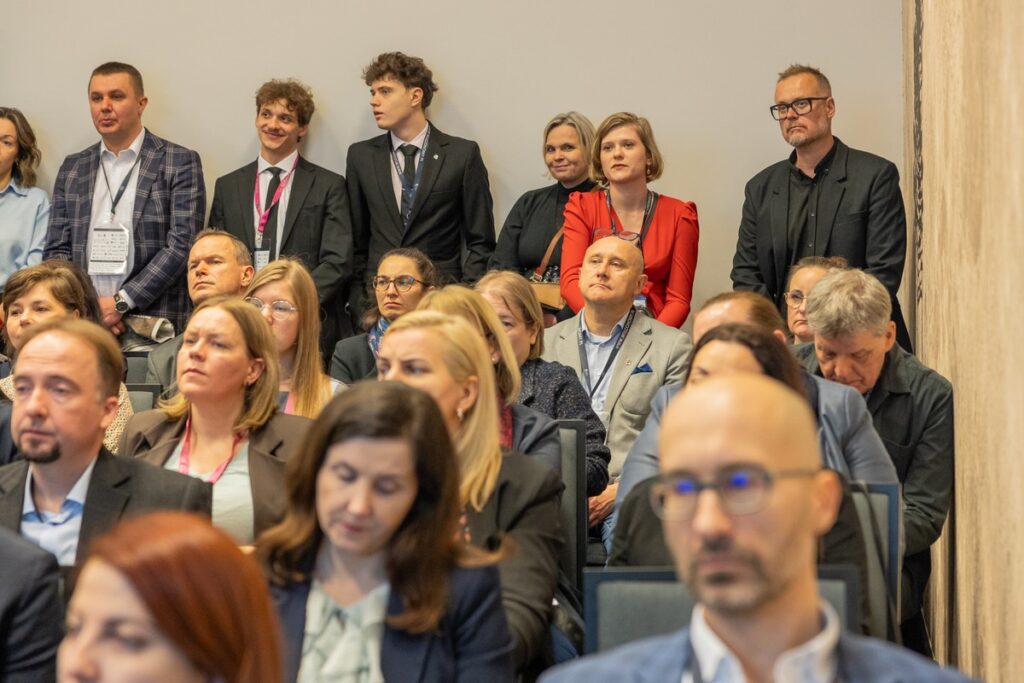Panel featuring Marshal Piotr Całbecki and Mayor of Warsaw Rafał Trzaskowski, photo by Mikołaj Kuras for the UMWKP