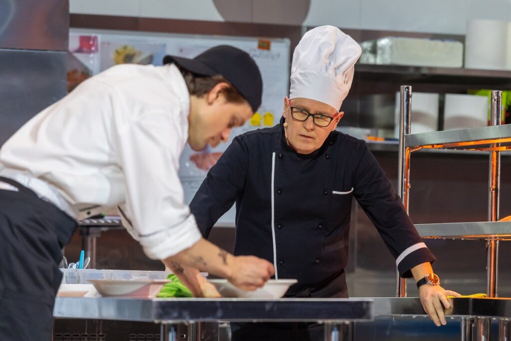 Próba medialna spektaklu „Na ostrzu noża”, fot. Mikołaj Kuras dla UMWKP