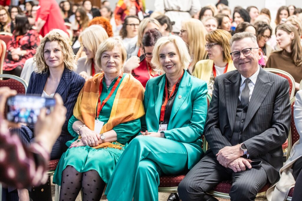 1st Regional Meeting of Active Women “The Strength of Women Leaders of Kujawy and Pomorze.” Photo: Andrzej Goiński / UMWKP