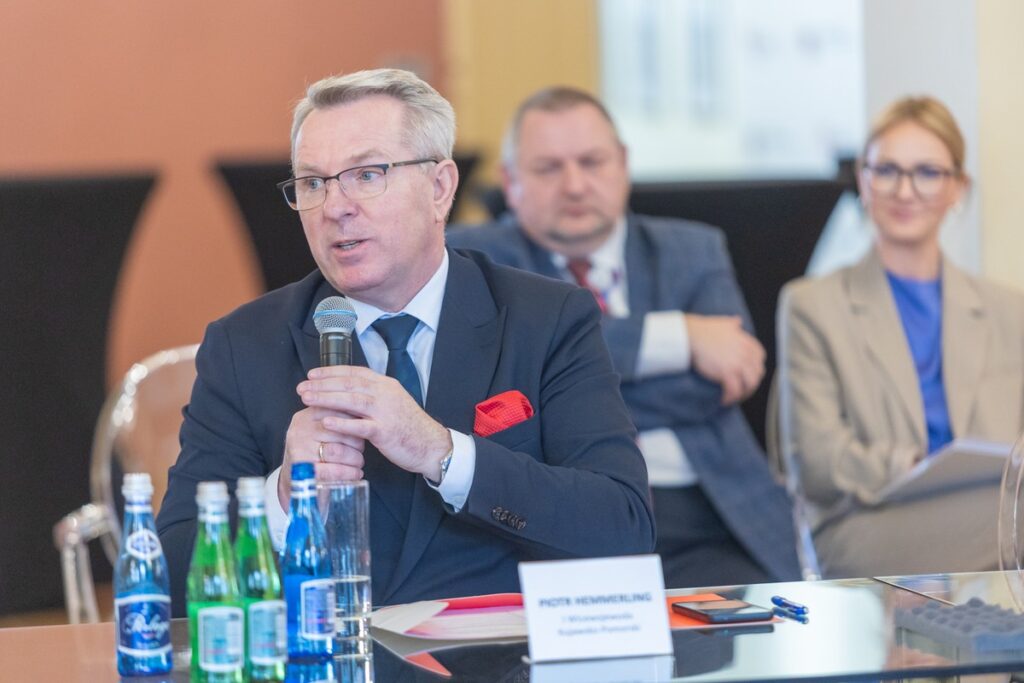 Cztery regiony wspólnie na rzecz S15, spotkanie marszałków w Toruniu fot. Mikołaj Kuras dla UMWKP