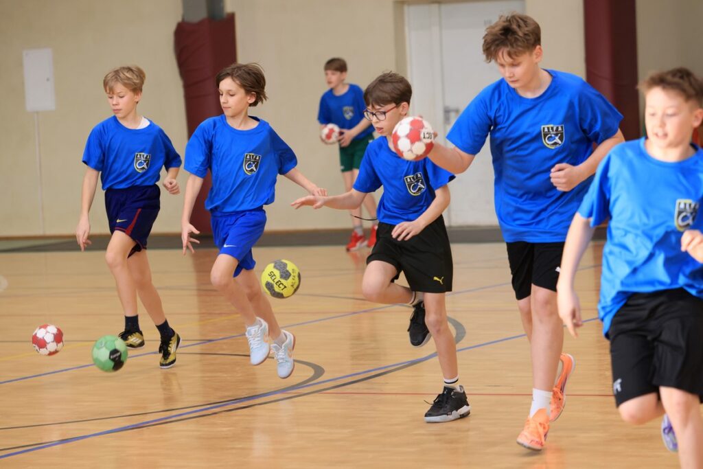 Strzelno, 50 sztafet Kujaw i Pomorza, 9 marca 2026 r., fot. Sławomir Kowalski