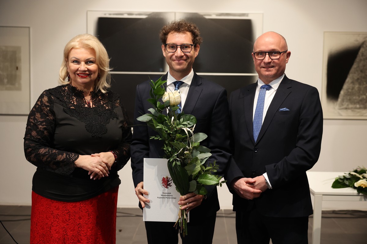 Wręczenie stypendiów artystycznych, fot. Mikołaj Kuras dla UMWKP