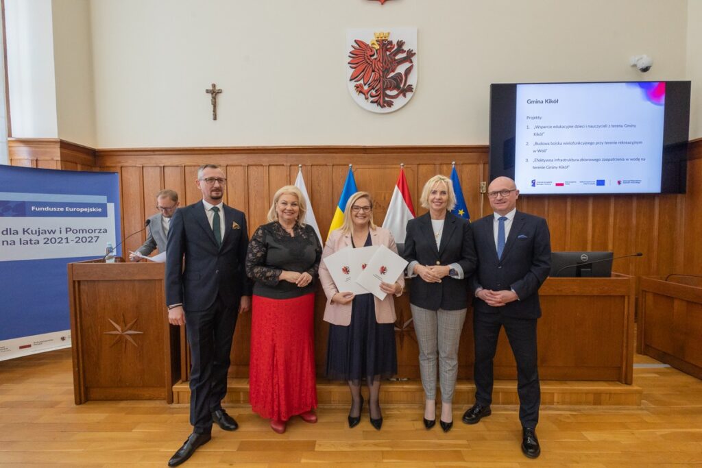 Ceremonial signing of contracts, photo by Mikołaj Kuras for the UMWKP