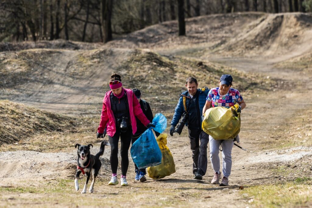 Kujawsko-Pomorski Plogging: Kujawsko-Pomorski Plogging w Toruniu, fot. Andrzej Goiński/UMWKP