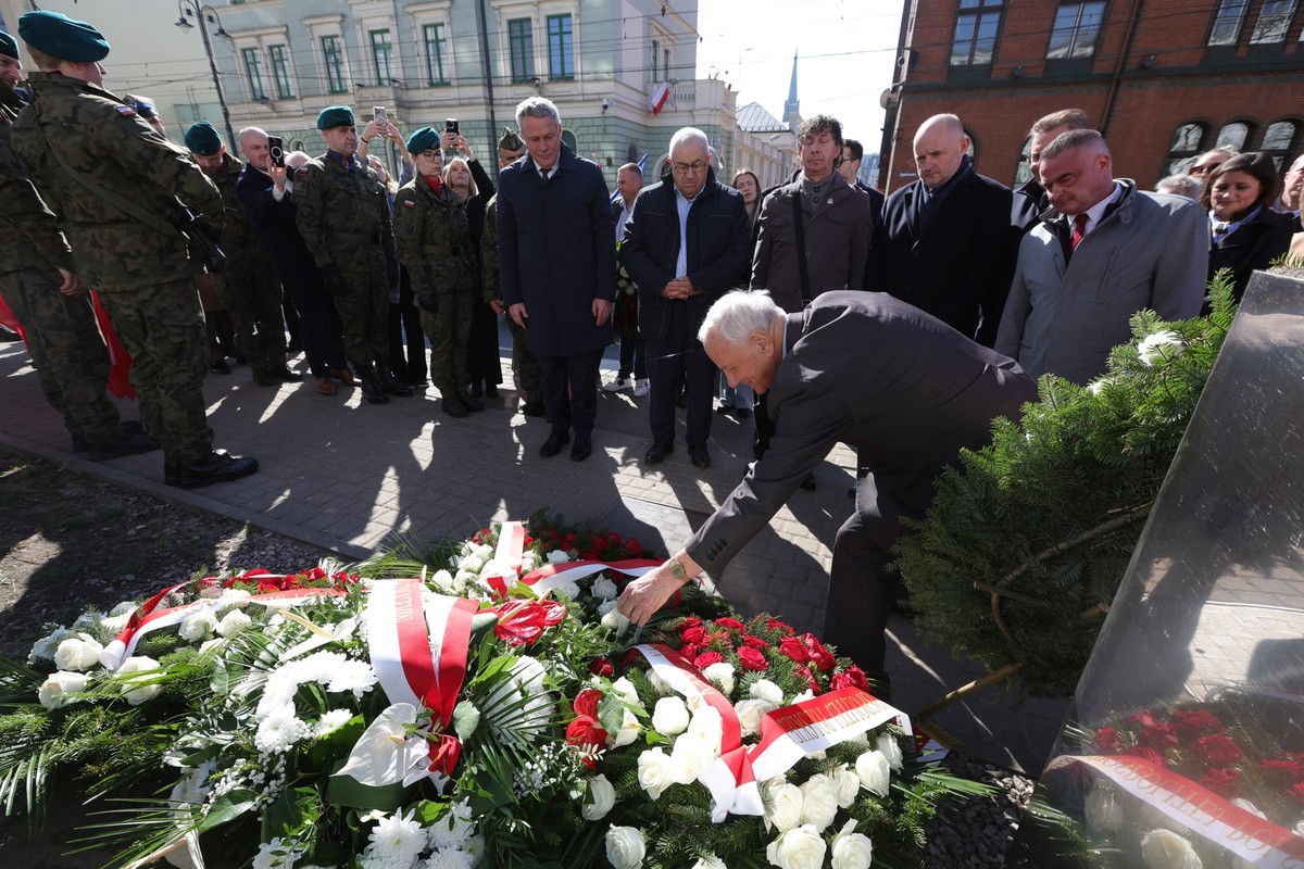 Regionalne uroczystości upamiętniające bohaterów Bydgoskiego Marca’81, fot. Tomasz Czachorowski/eventphoto dla UMWKP