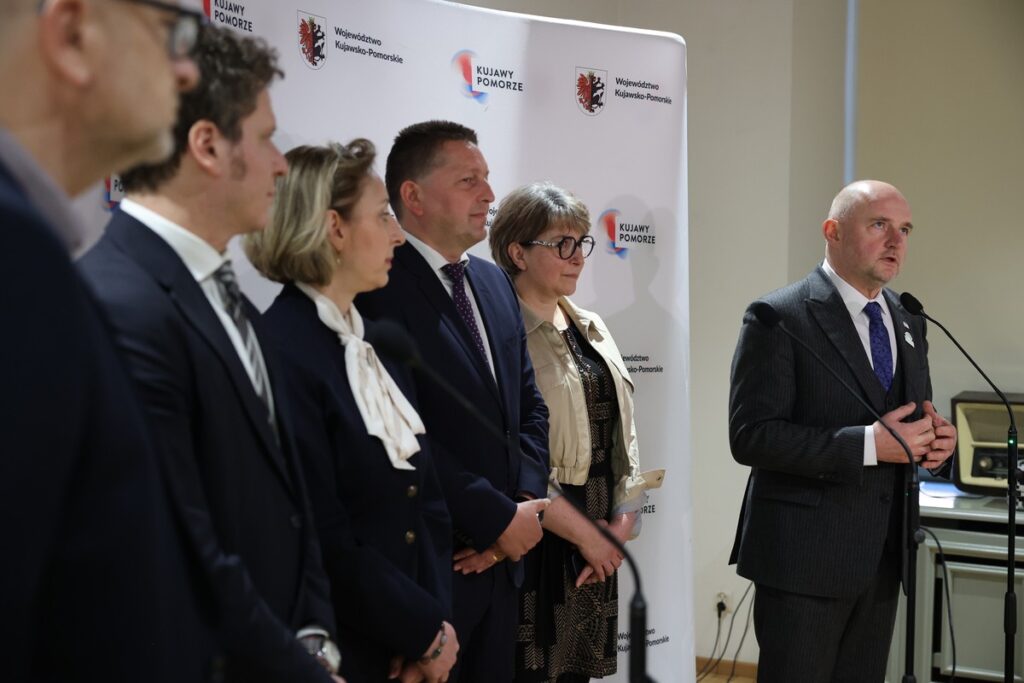 Press briefing before the seminar CoR NAT Commission in Toruń, photo by Mikołaj Kuras for UMWKP