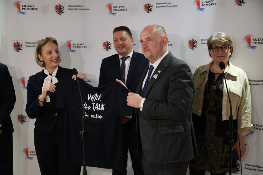 Press briefing before the seminar CoR NAT Commission in Toruń, photo by Mikołaj Kuras for UMWKP