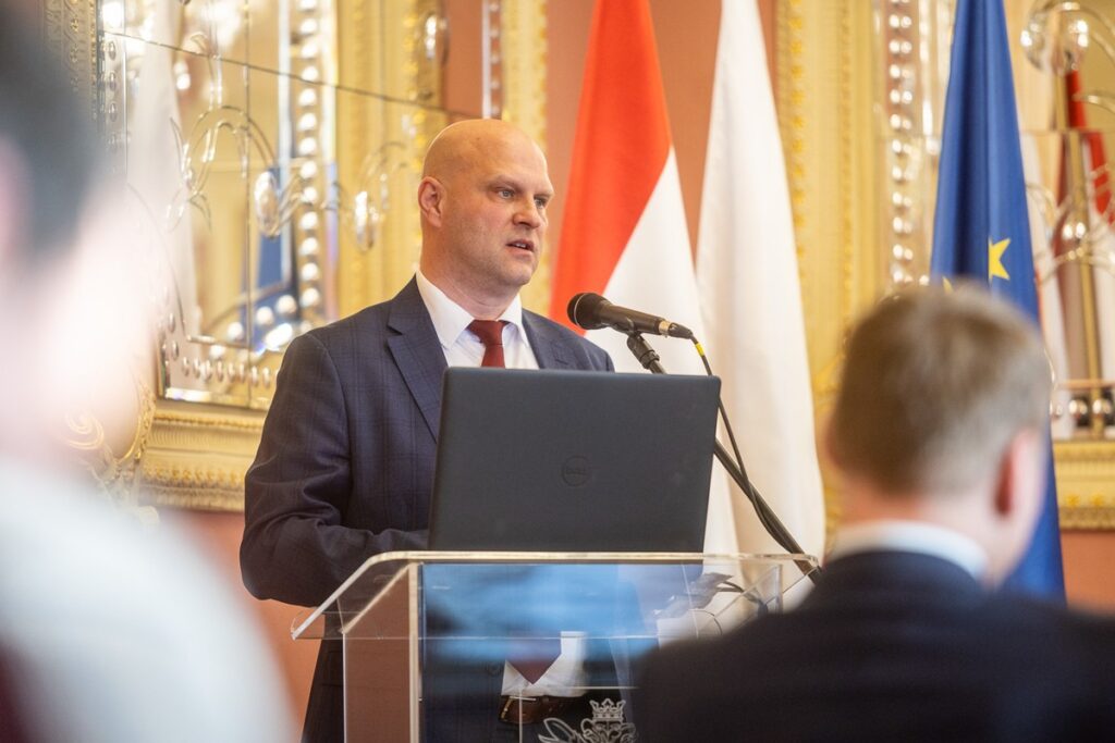 CoR NAT Commission seminar in Toruń, photo by Szymon Zdziebło/tarantoga.pl for UMWKP