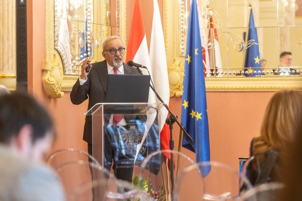 CoR NAT Commission seminar in Toruń, photo by Szymon Zdziebło/tarantoga.pl for UMWKP