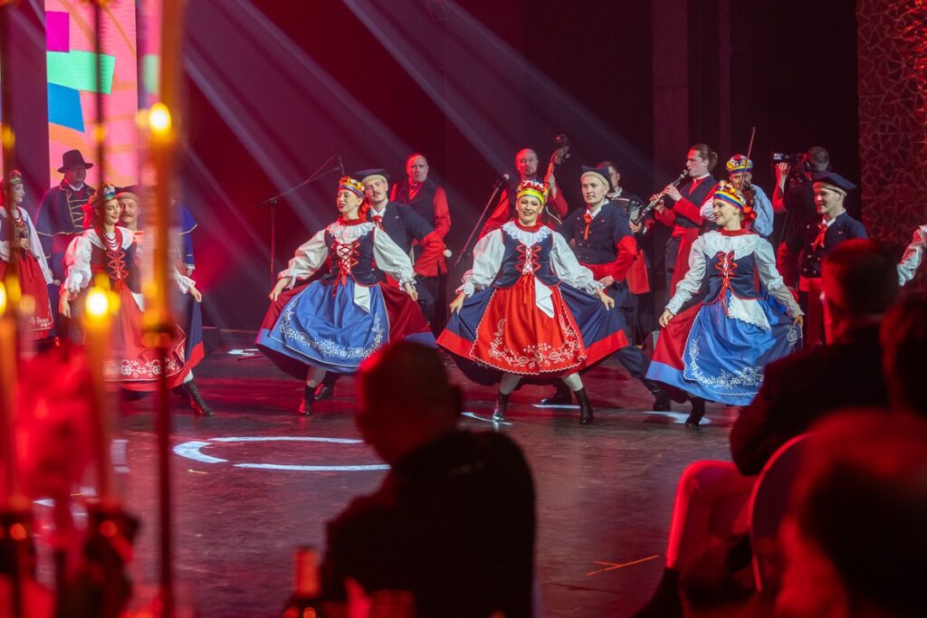 Welcome meeting before the HMŚ Kujawy Pomorze 26, photo by Szymon Zdziebło / tarantoga.pl for UMWKP