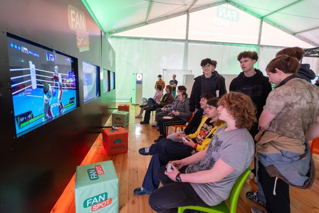 Otwarcie miasteczka kibica, fot. Mikołaj Kuras dla UMWKP