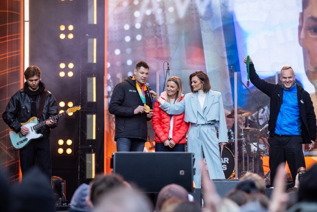 Parada pełna barw i koncert na start HMŚ, fot. Andrzej Goiński/UMWKP