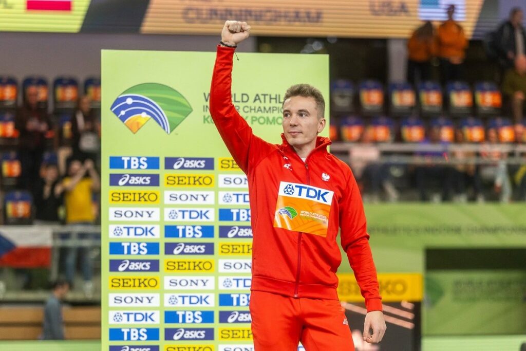 Ceremonia medalowa przed popołudniową sesją HMŚ Kujawy Pomorze 26, 22 marca, fot. Szymon Zdzieło/tarantoga.pl dla UMWKP