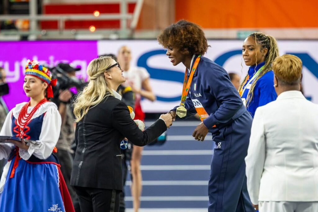 Ceremonia medalowa przed popołudniową sesją HMŚ Kujawy Pomorze 26, 22 marca, fot. Szymon Zdzieło/tarantoga.pl dla UMWKP