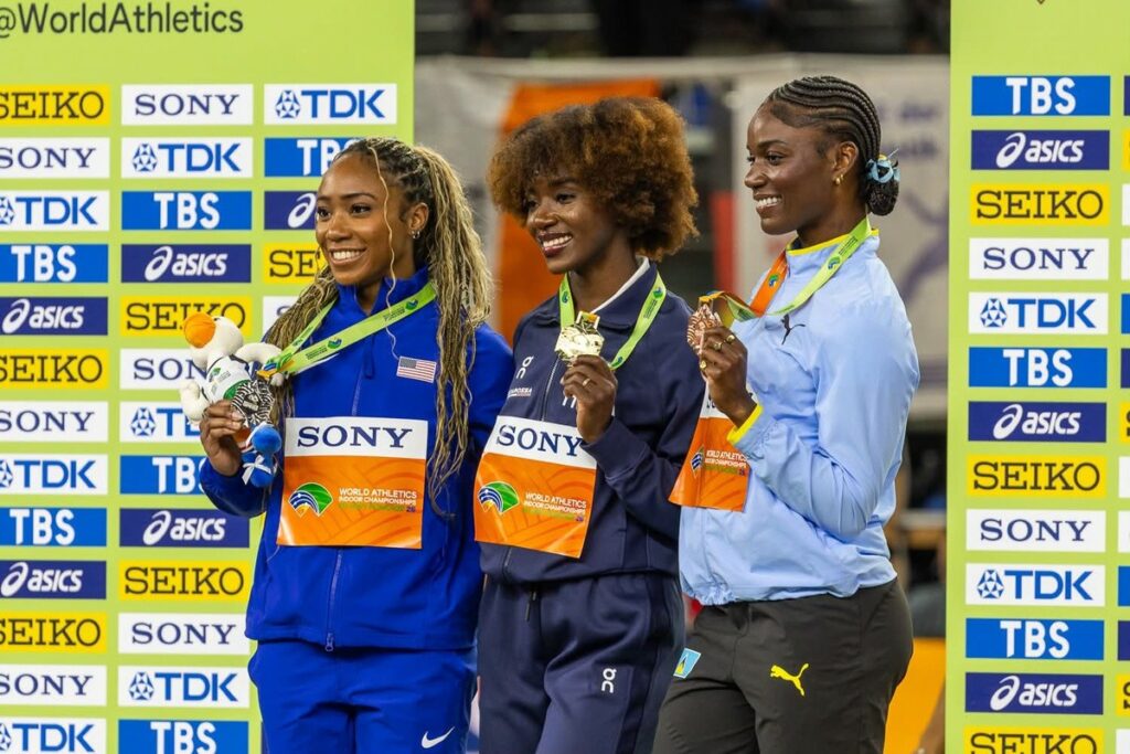 Ceremonia medalowa przed popołudniową sesją HMŚ Kujawy Pomorze 26, 22 marca, fot. Szymon Zdzieło/tarantoga.pl dla UMWKP