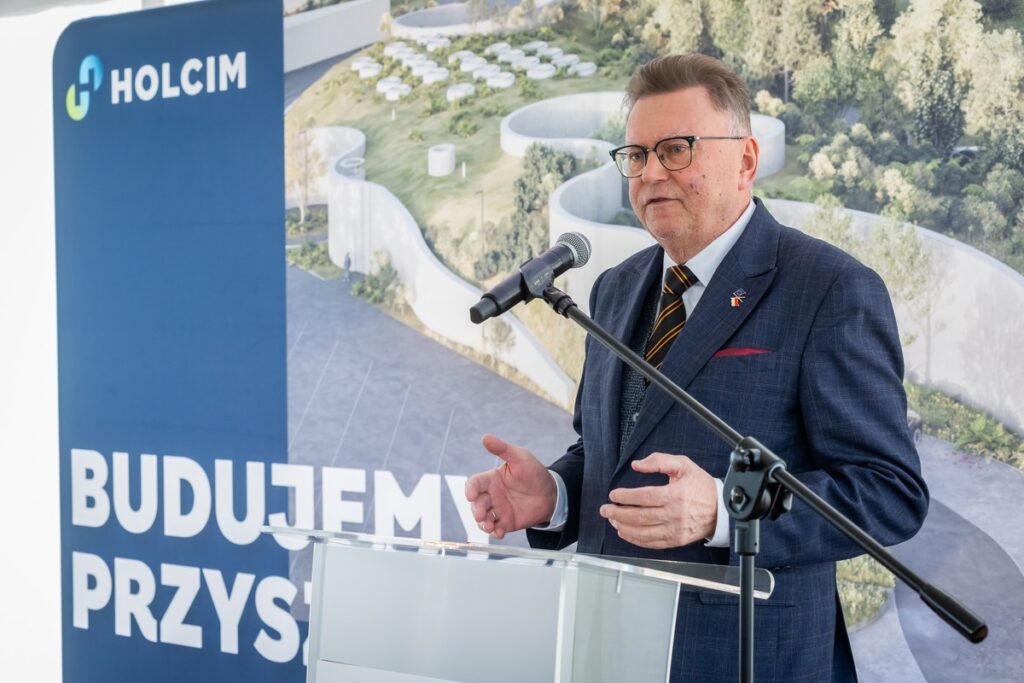 Laying of the foundation stone for the future research and development center of Holcim Polska, photo by Tomasz Czachorowski / eventphoto for UMWKP