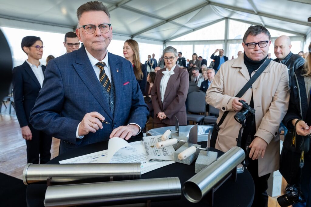 Laying of the foundation stone for the future research and development center of Holcim Polska, photo by Tomasz Czachorowski / eventphoto for UMWKP