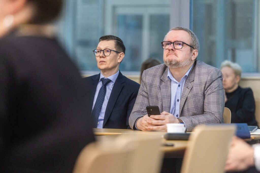 Spotkanie w sprawie udziału w KPTS, fot. Szymon Zdziebło/tarantoga dla UMWKP