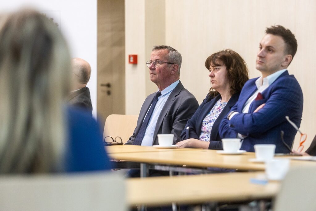 Spotkanie w sprawie udziału w KPTS, fot. Szymon Zdziebło/tarantoga dla UMWKP