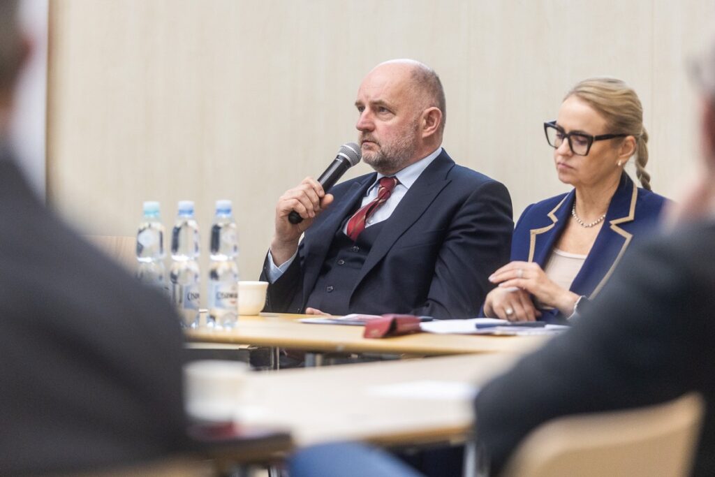 Spotkanie w sprawie udziału w KPTS, fot. Szymon Zdziebło/tarantoga dla UMWKP