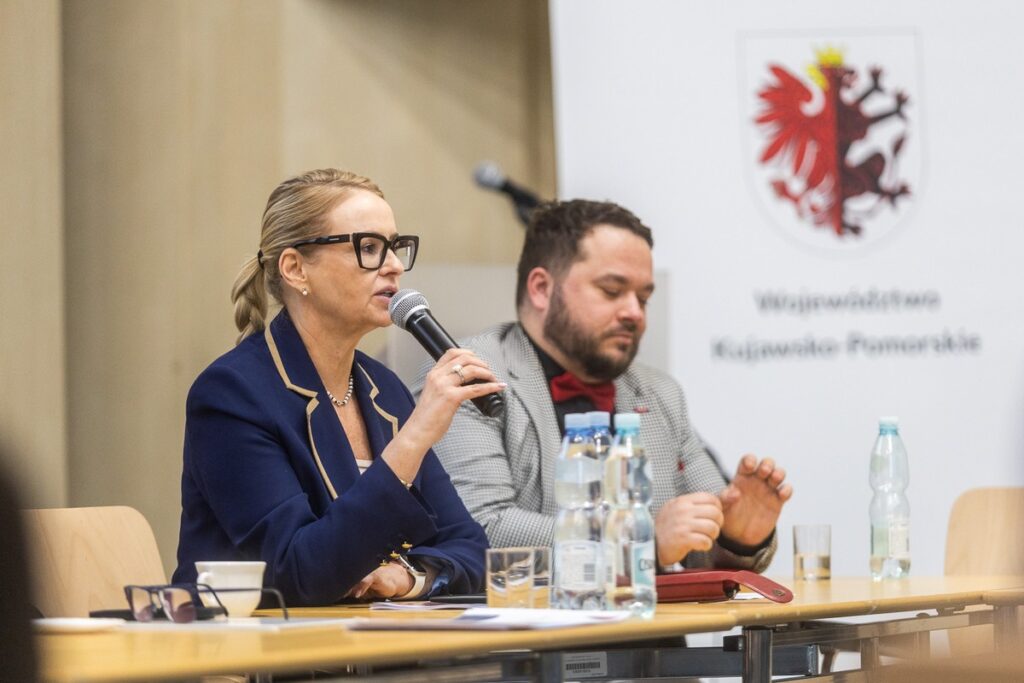 Spotkanie w sprawie udziału w KPTS, fot. Szymon Zdziebło/tarantoga dla UMWKP