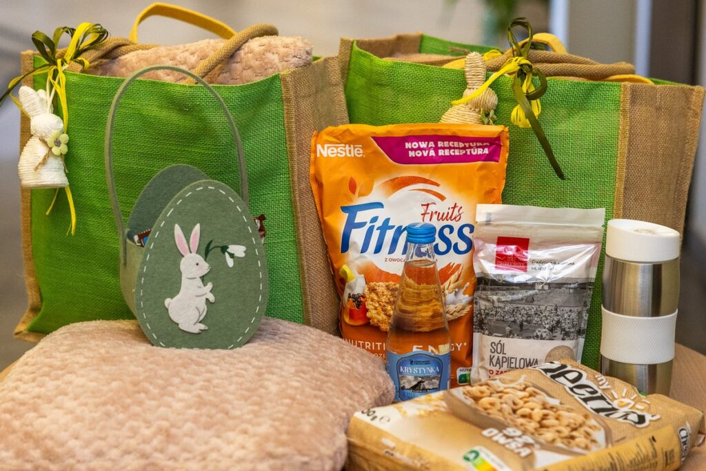 Upominki dla Rówieśników Niepodległej, fot. Szymon Zdziebło/tarantoga.pl dla UMWKP