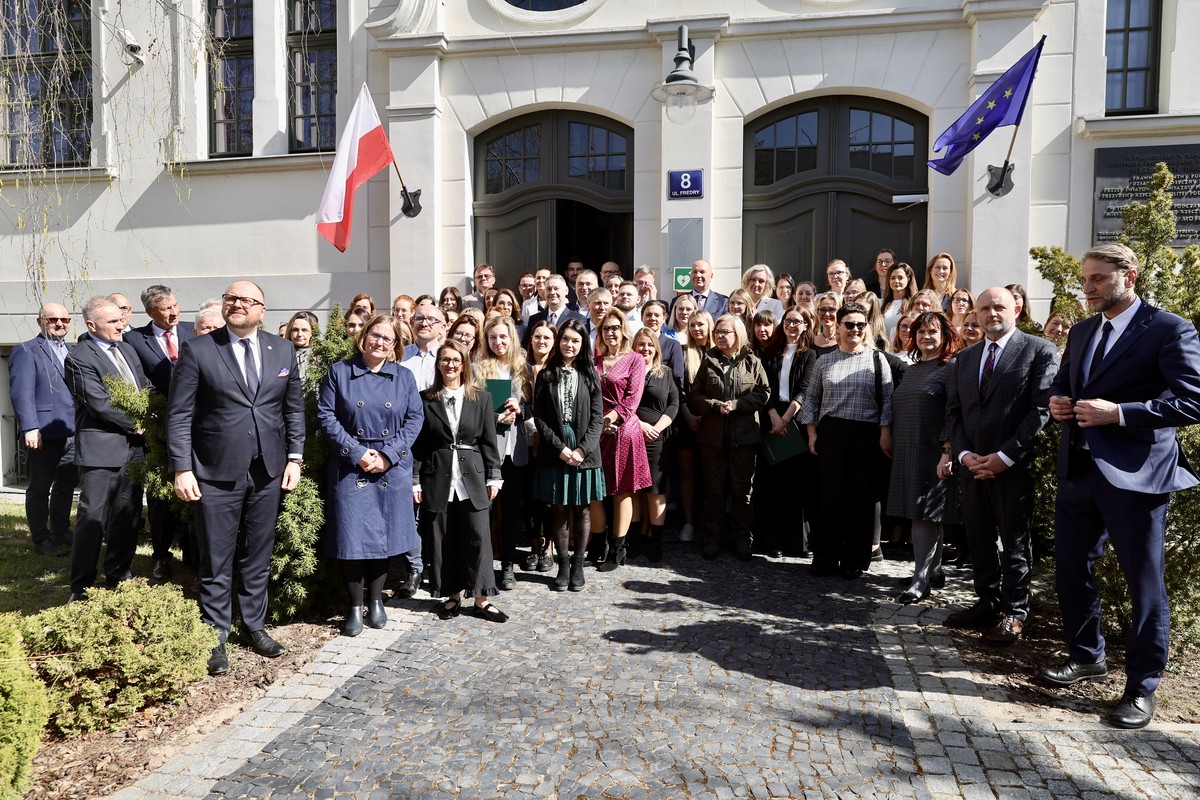 Minister Henning-Kloska z wizytą w Toruniu, fot. Andrzej Goiński/UMWKP