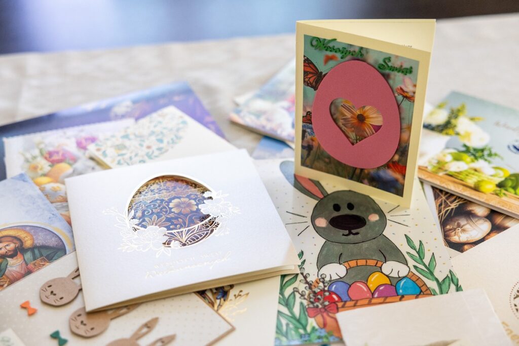 Kartki z życzeniami, fot. Szymon Zdziebło/tarantoga.pl dla UMWKP