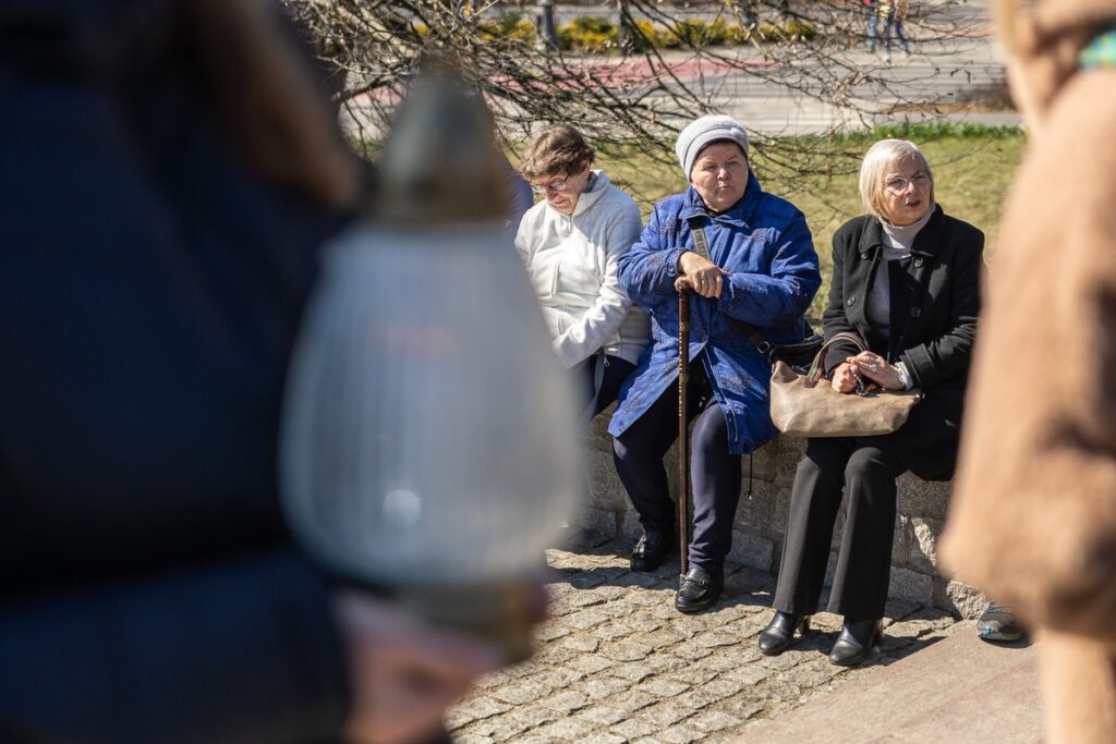 Obchody 21. rocznicy śmierci Jana Pawła II, fot. Szymon Zdziebło/tarantoga.pl dla UMWKP