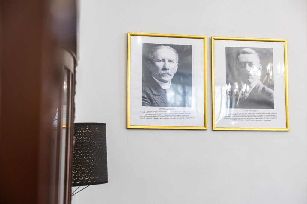 Zespół podworski w Brąchnówku, fot. Szymon Zdziebło/tarantoga dla UMWKP