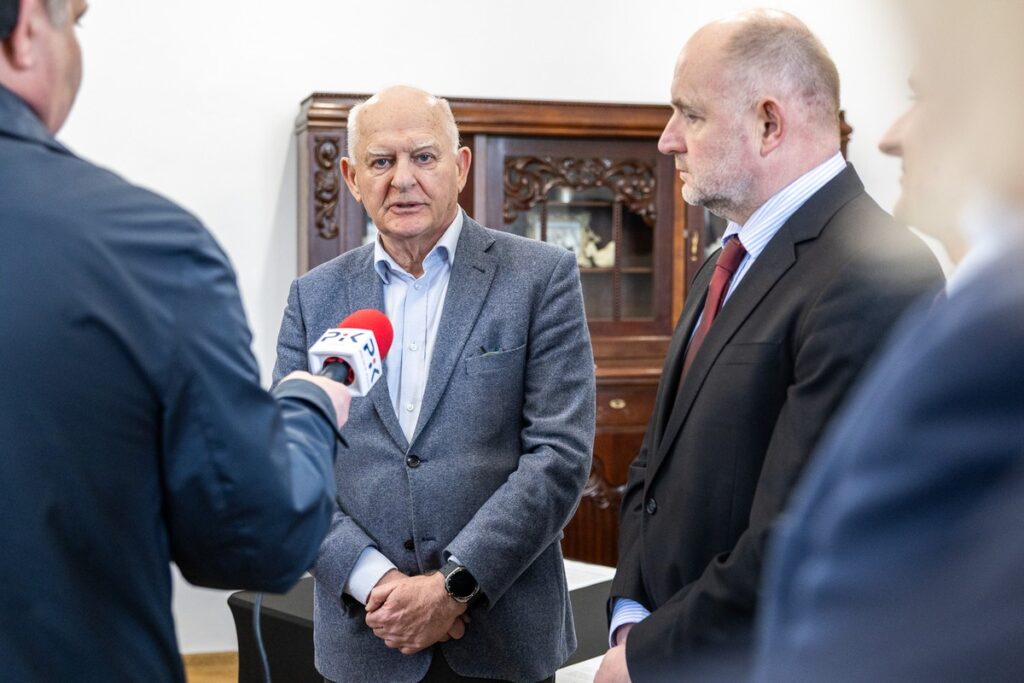 Uroczystość podpisania listu intencyjnego, fot. Szymon Zdziebło/tarantoga dla UMWKP