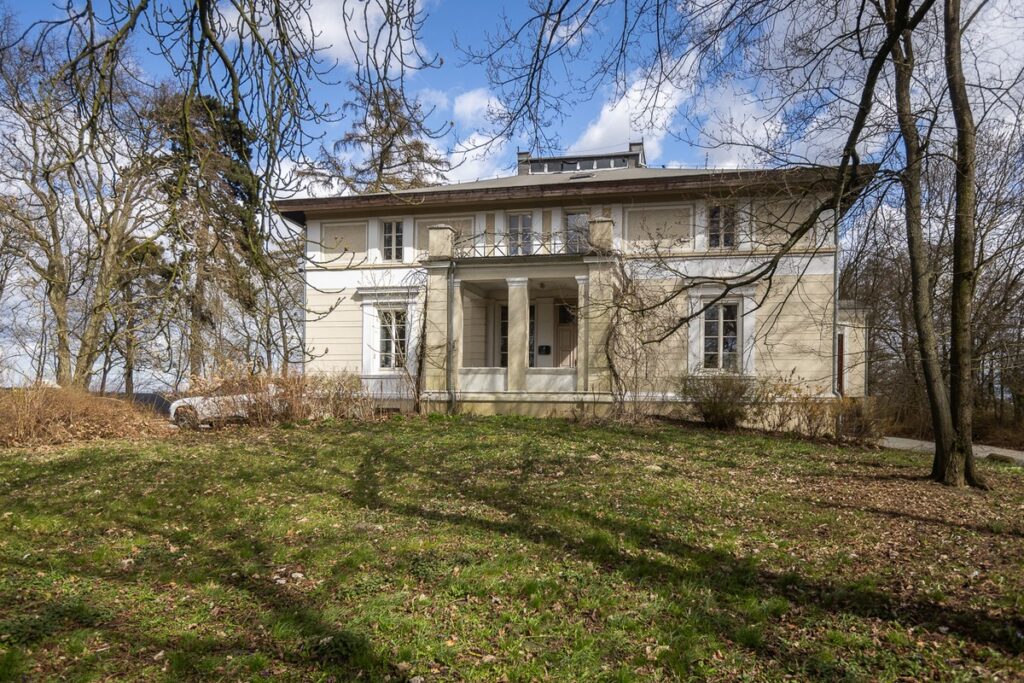 Zespół podworski w Brąchnówku, fot. Szymon Zdziebło/tarantoga dla UMWKP