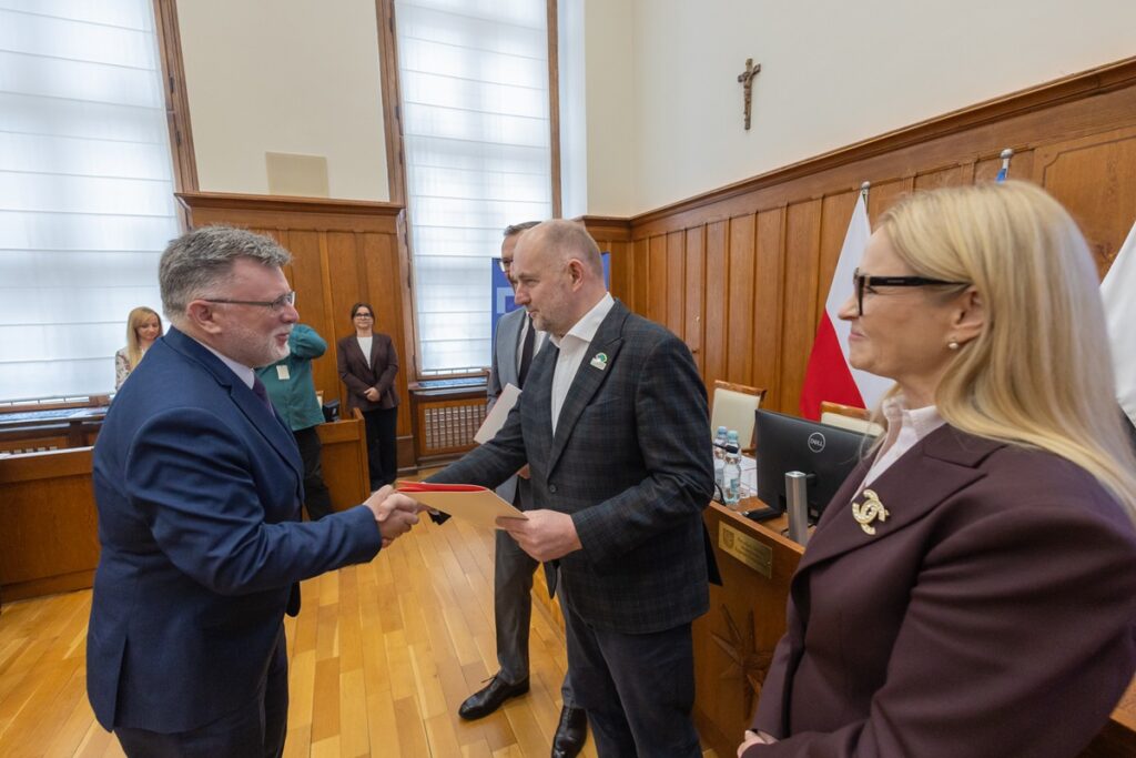 Ceremony of handing over EFKP agreements, April 8, 2026, photo by Mikołaj Kuras for UMWKP