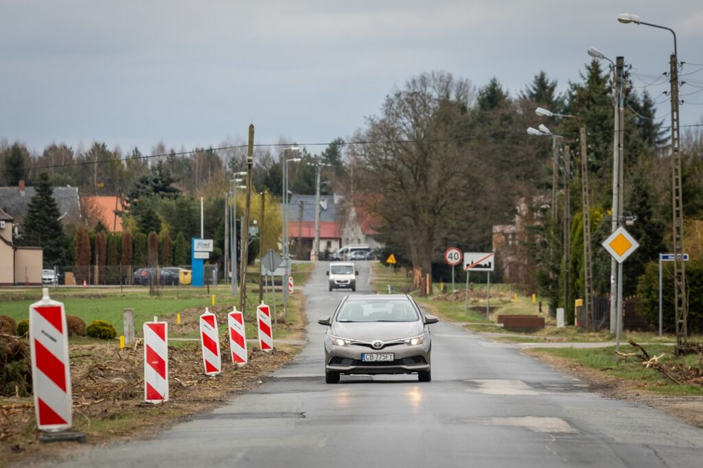 Żołędowo: Modernizacja DW 244 w Żołędowie, fot. Tomasz Czachorowski/eventphoto.com.pl dla UMWKP