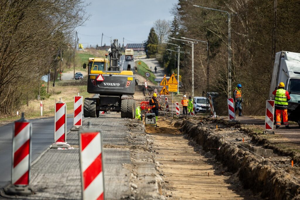 Modernizacja DW 551, fot. Tomasz Czachorowski/eventphoto.com.pl dla UMWKP