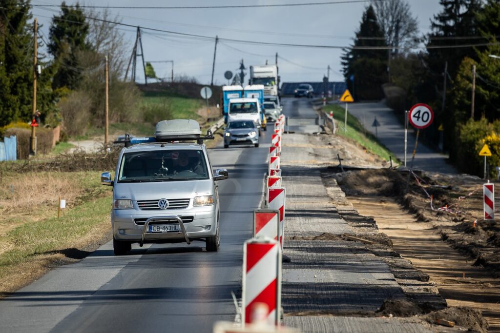 Modernizacja DW 551, fot. Tomasz Czachorowski/eventphoto.com.pl dla UMWKP