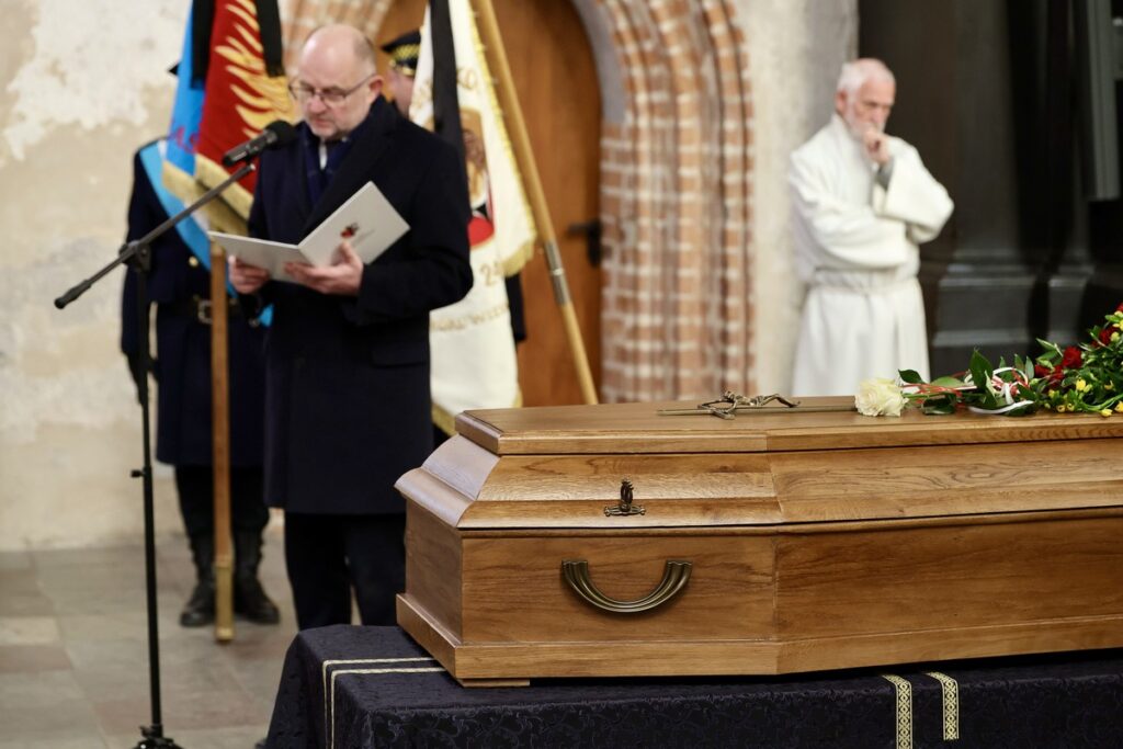 Uroczystości pogrzebowe dr Cecylii Iwaniszewskiej, fot. Andrzej Goiński/UMWKP