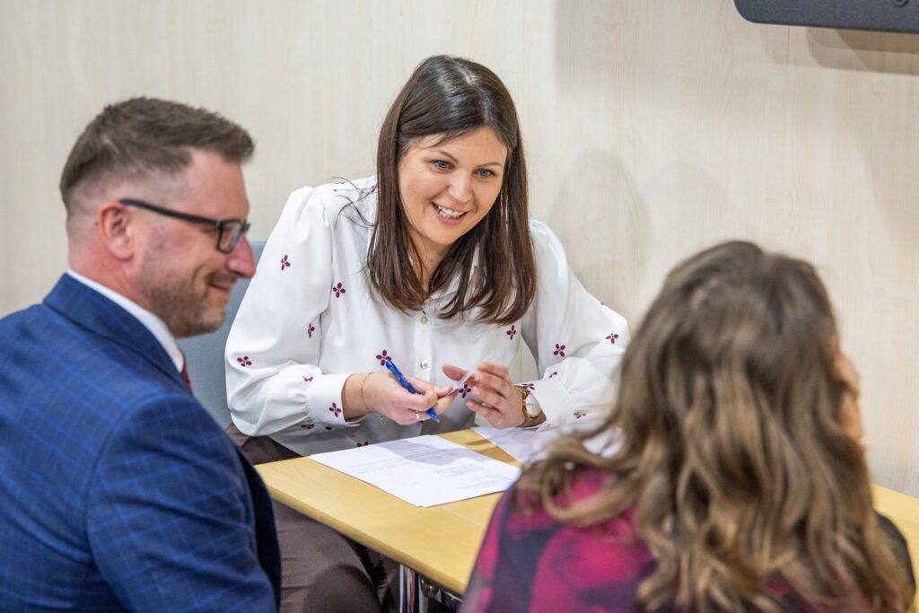 Pierwsze 13 umów naszym segmencie PS WPR 2023-2027, fot. Andrzej Goiński/UMWKP