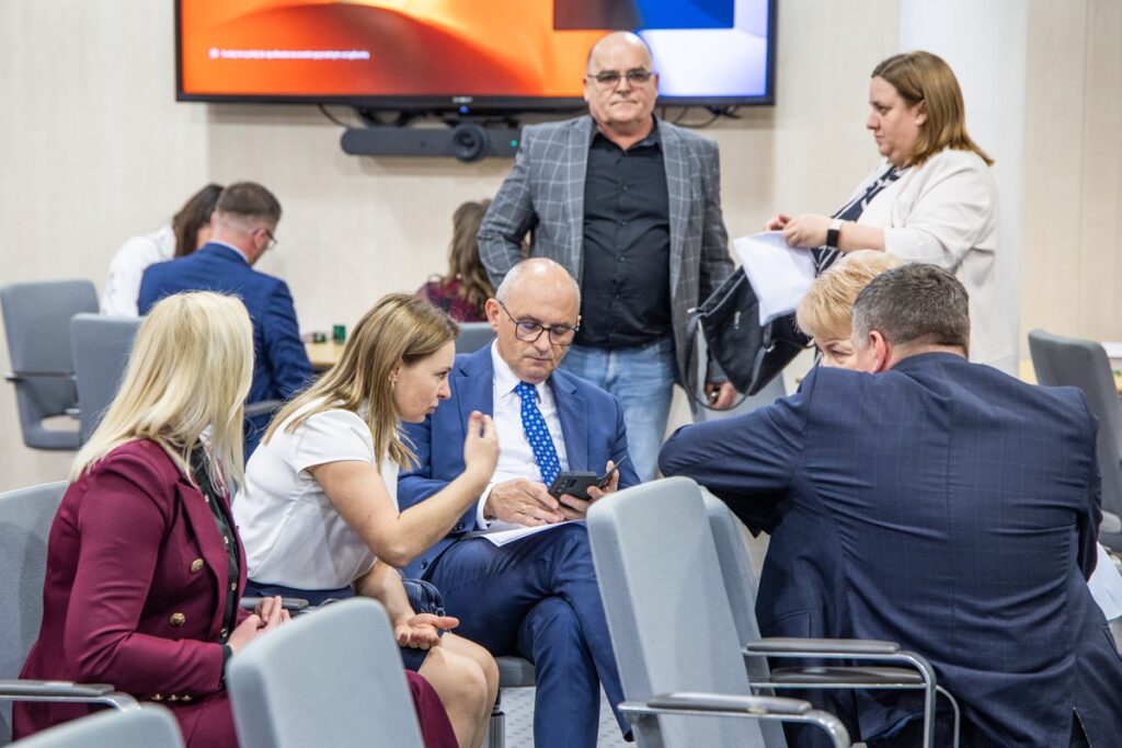 Pierwsze 13 umów naszym segmencie PS WPR 2023-2027, fot. Andrzej Goiński/UMWKP