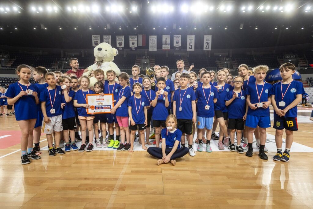 Turniej sportowy „Biały Miś”, fot. Szymon Zdziebło/tarantoga dla UMWKP