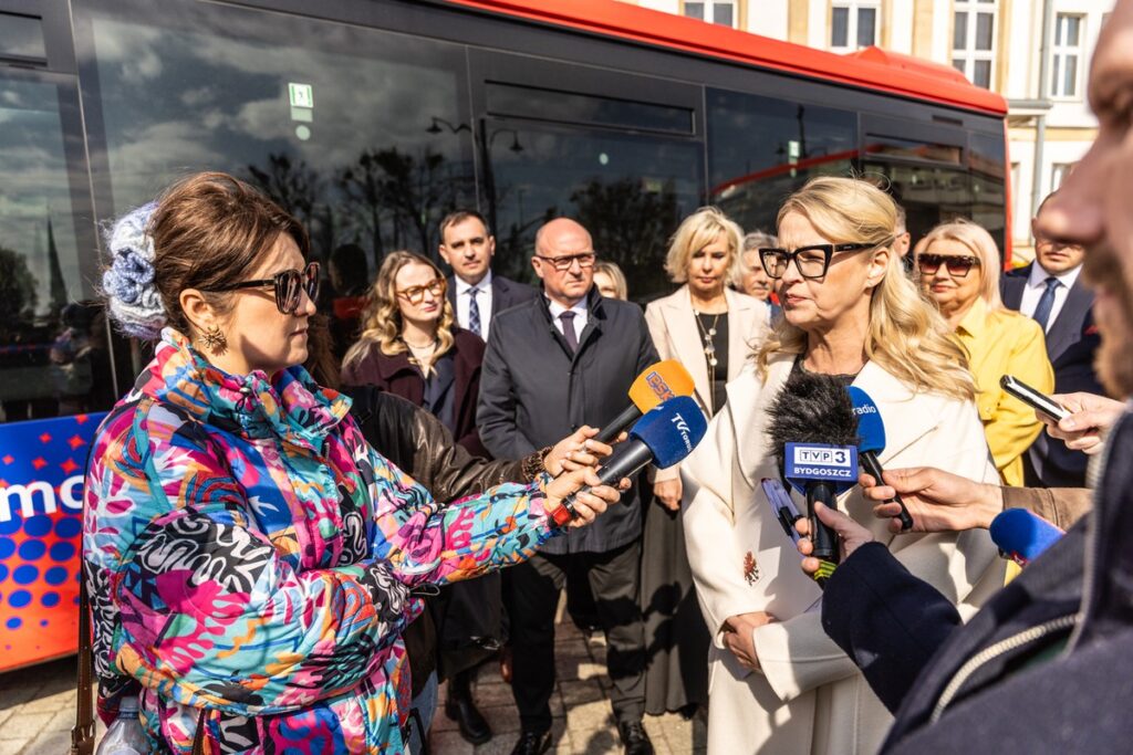 Odbiór nowych autobusów Kujawsko-Pomorskiego Transportu Samochodowego, fot. Andrzej Goiński/UMWKP