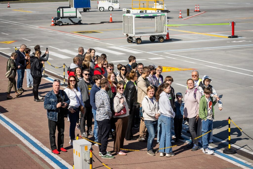 Port Lotniczy Bydgoszcz, Eskapada, fot. Tomasz Czachorowski/eventphoto.ocm.pl dla UMWKP