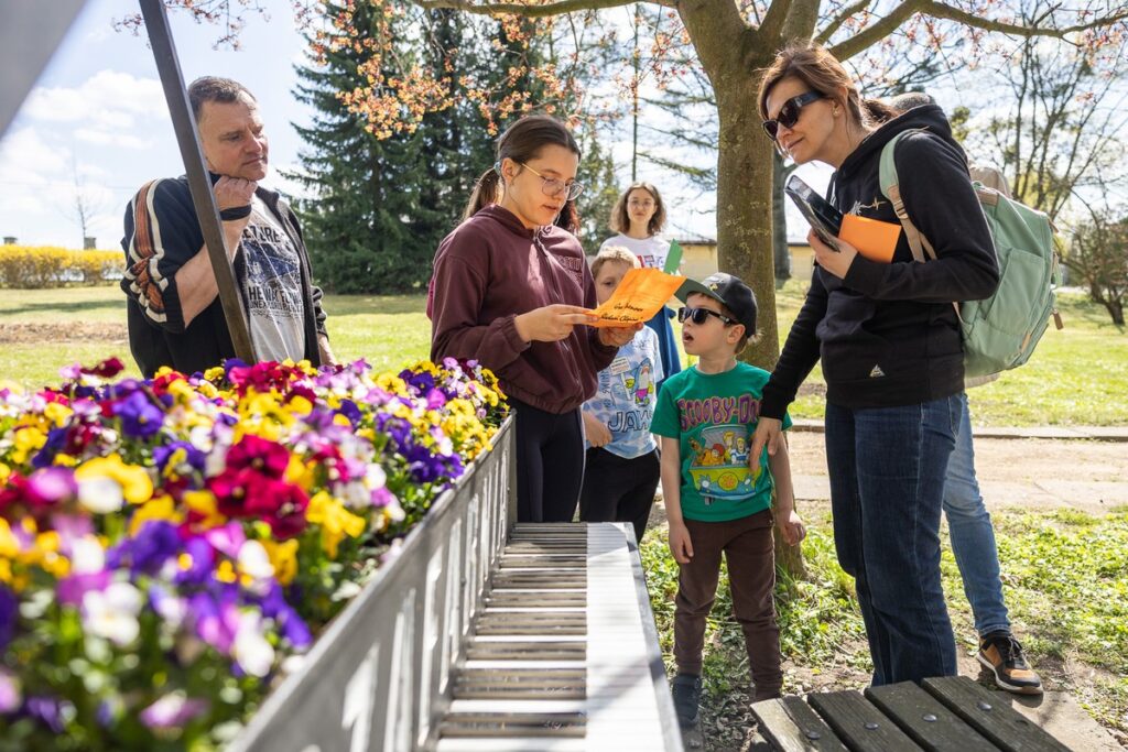 Ośrodek Chopinowski w Szafarni „Śladami Chopina”, Eskapada, fot. Szymon Zdziebło/tarantoga.pl dla UMWKP