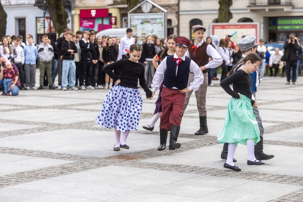 Signing of the letter of intent regarding the celebration of the anniversary of the granting of city rights to Toruń and Chełmno, photo by Szymon Zdziebło / Tarantoga for UMWKP