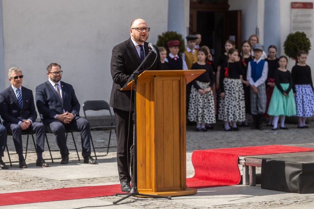 Signing of the letter of intent regarding the celebration of the anniversary of the granting of city rights to Toruń and Chełmno, photo by Szymon Zdziebło / Tarantoga for UMWKP